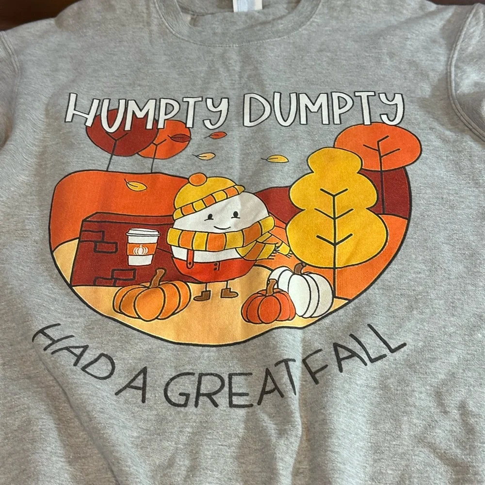 Humpty Dumpty Had a Great Fall Halloween Graphic Sweatshirt Size Large Gray - Picture 5 of 10